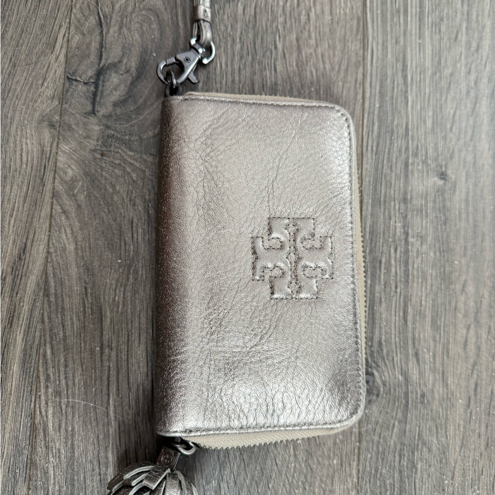 Silver Leather Wallet with Logo